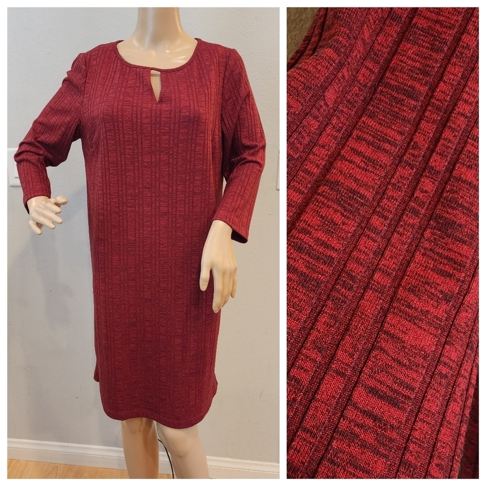 Chico's red ribbed 3/4 sleeve shift dress. Chico's Size 1. Women's size medium